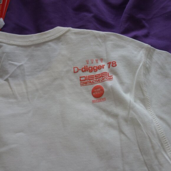 Diesel Constructive Criticism D-digger 78 Off White Size Small T-Shirt *NWT* - Picture 13 of 15